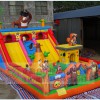 廠家專業(yè)定做卡通圖案充氣滑梯淘氣堡滑梯兒童玩具款式多樣