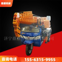 壓農(nóng)用三輪吊車360°旋轉(zhuǎn)三輪吊車油電園林專用液壓三輪起重機(jī)