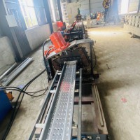 全自動式鋼跳板成型生產線