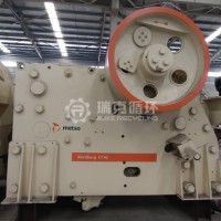 出售二手美卓C140顎式破碎機(jī)
